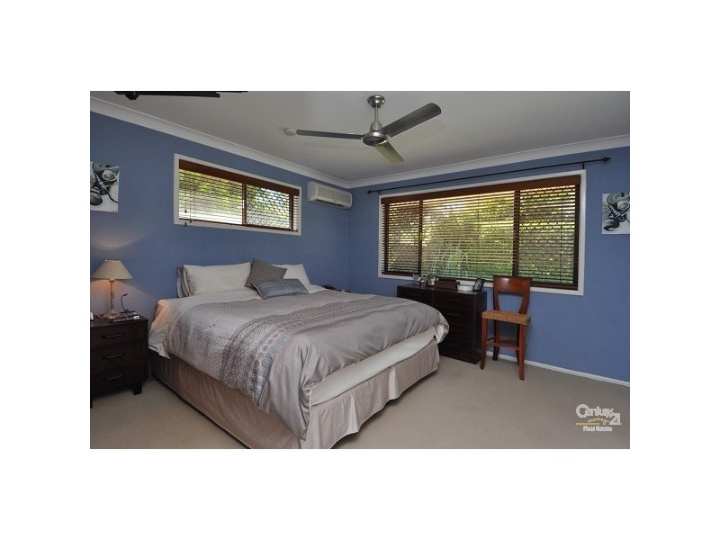 10 Pitta Place, Burleigh Waters QLD 4220