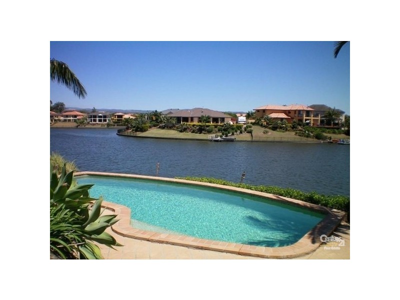 14 Seychelles Court, Burleigh Waters QLD 4220