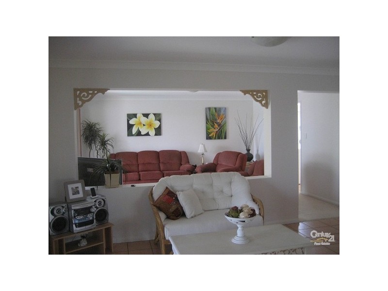 14 Seychelles Court, Burleigh Waters QLD 4220