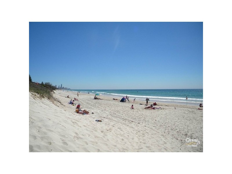 142 Sunshine Parade, Miami QLD 4220