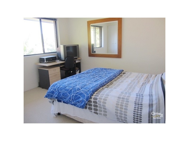 4/6 Albert Street, Burleigh Heads QLD 4220