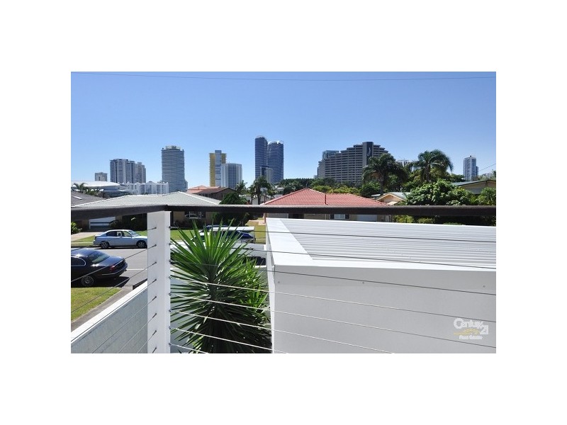 27 Sunshine Blvd, Broadbeach Waters QLD 4218