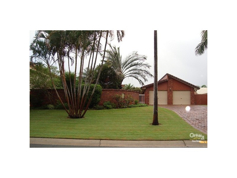 17 Winch Court, Mermaid Waters QLD 4218