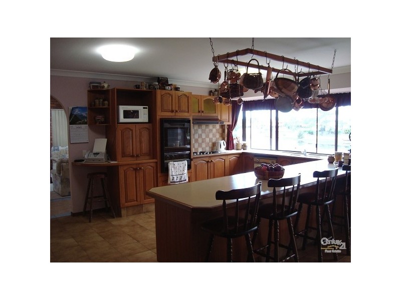 17 Winch Court, Mermaid Waters QLD 4218