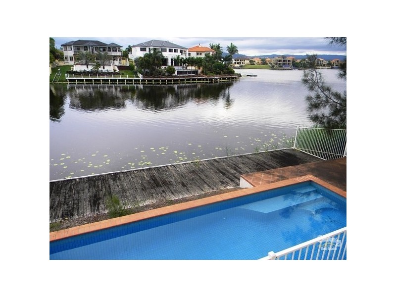 40 Clear Water Bay Drive, Clear Island Waters QLD 4226