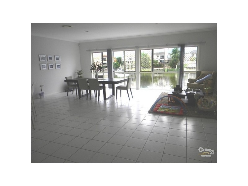 40 Clear Water Bay Drive, Clear Island Waters QLD 4226