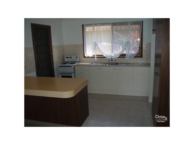 3/133 Sunshine Boulevard, Mermaid Waters QLD 4218