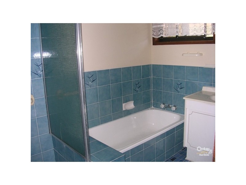 3/133 Sunshine Boulevard, Mermaid Waters QLD 4218