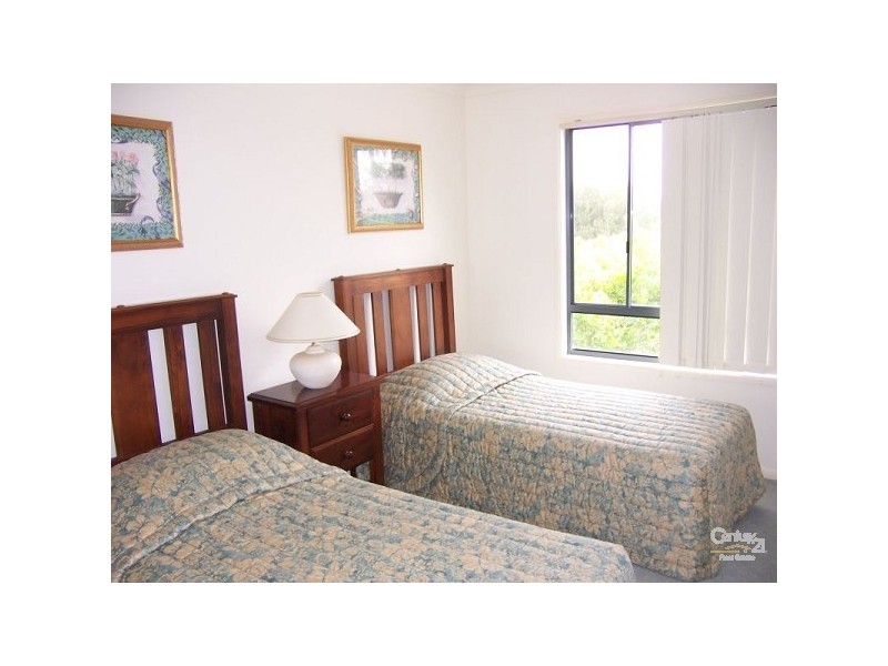 115/125 Santa Cruz Blvd, Clear Island Waters QLD 4226