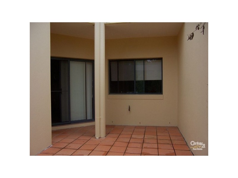 115/125 Santa Cruz Blvd, Clear Island Waters QLD 4226