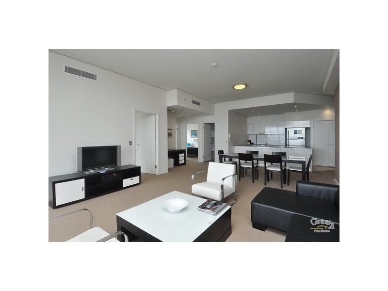 22 Surf Pde, Broadbeach QLD 4218