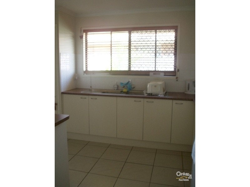 1-68 Dawn Parade, Miami QLD 4220