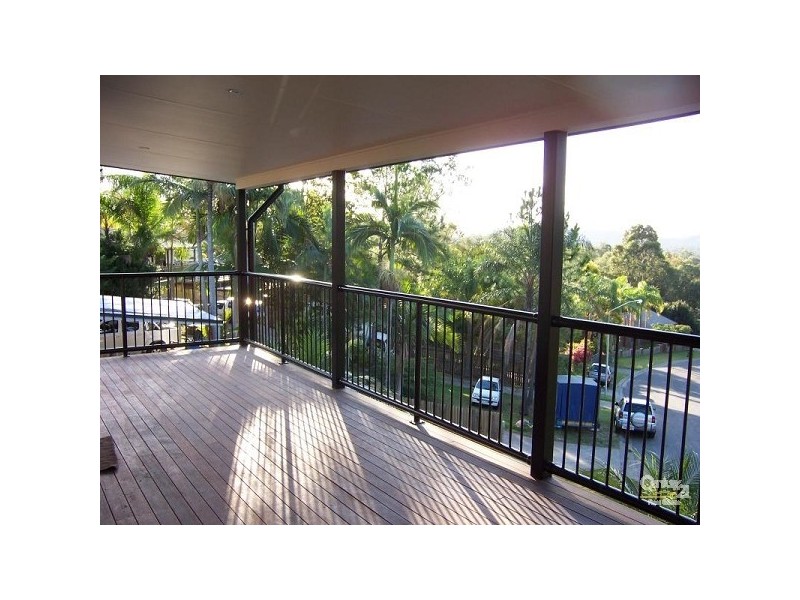 11 Aird Court, Highland Park QLD 4211