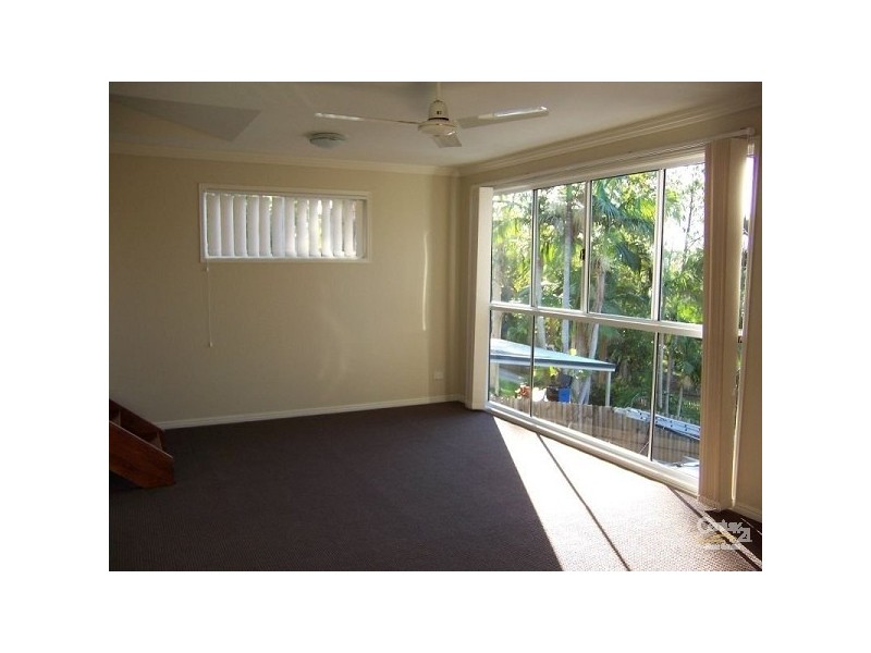 11 Aird Court, Highland Park QLD 4211