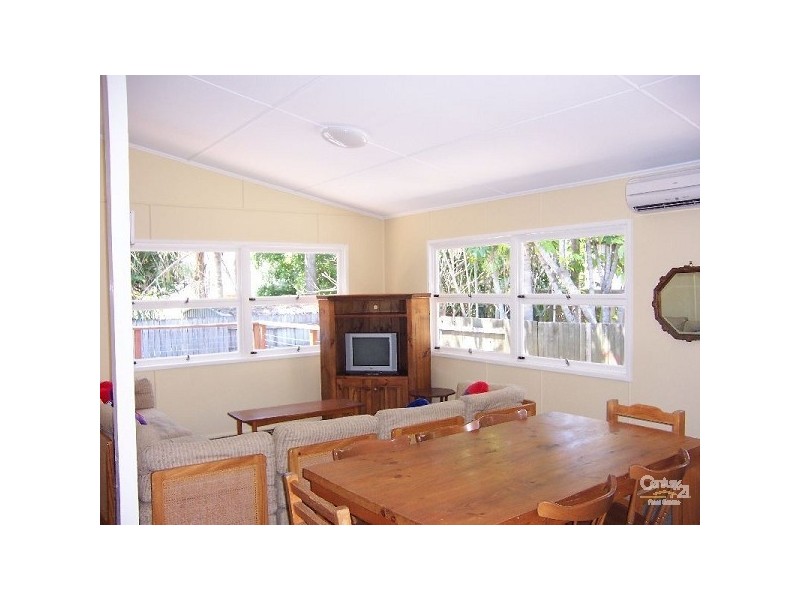 2/3 Seagull Avenue, Mermaid Beach QLD 4218