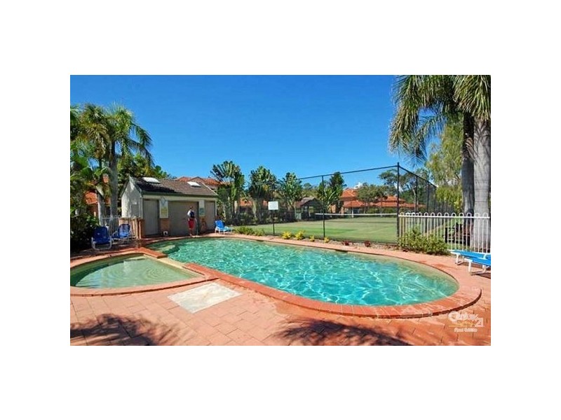 7/3 Bronberg Court, Southport QLD 4215