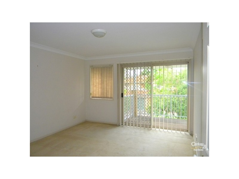 7/3 Bronberg Court, Southport QLD 4215