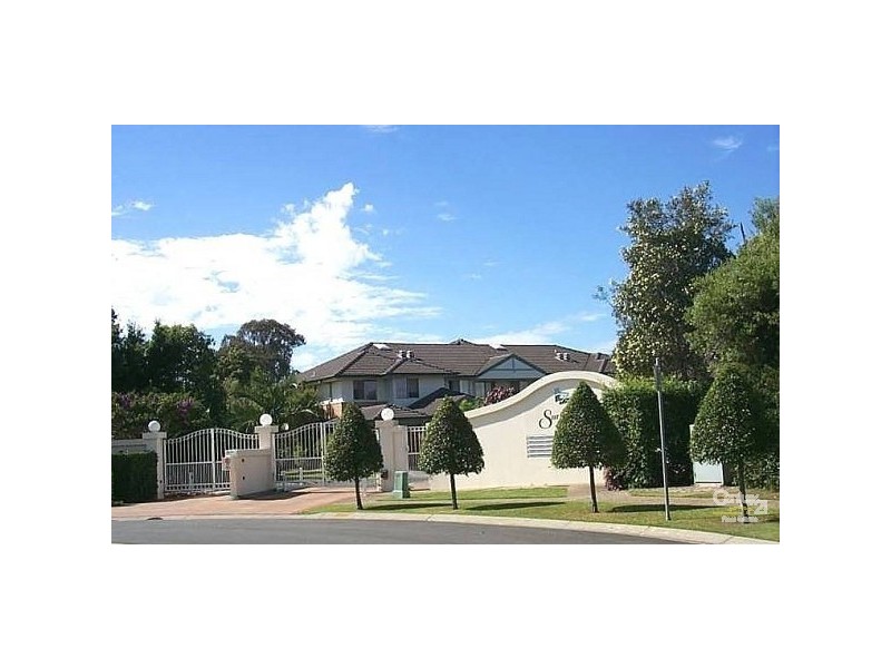 7/3 Bronberg Court, Southport QLD 4215