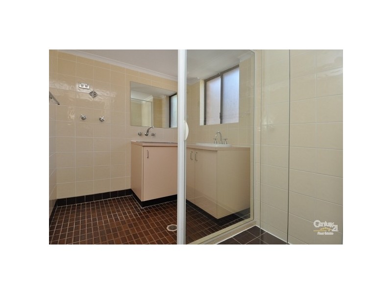 3/50 Oceanic Drive, Mermaid Waters QLD 4218