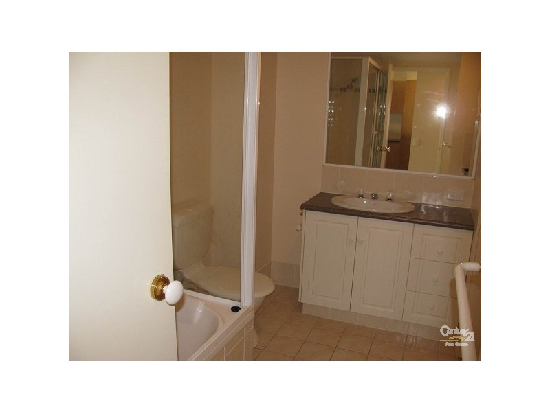 1880 Gold Coast Highway, Burleigh Heads QLD 4220