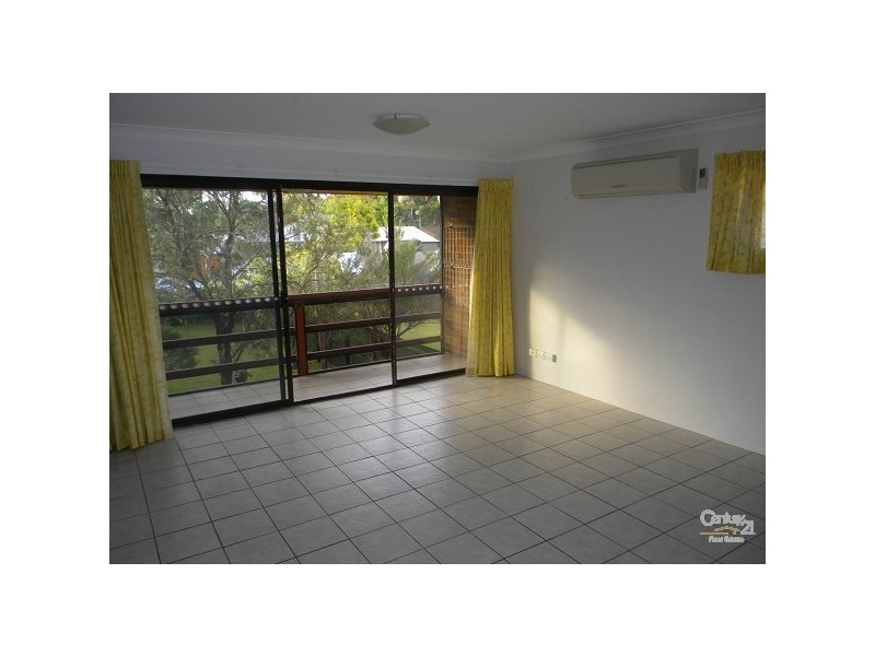 6/8 Oceanic Drive, Mermaid Waters QLD 4218