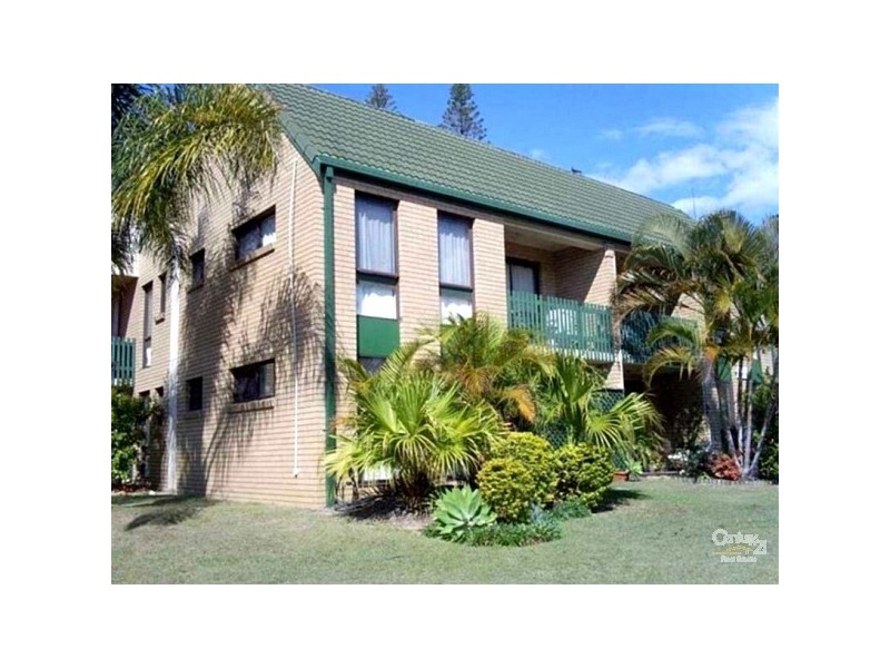 2/30 Duet Drive, Mermaid Waters QLD 4218