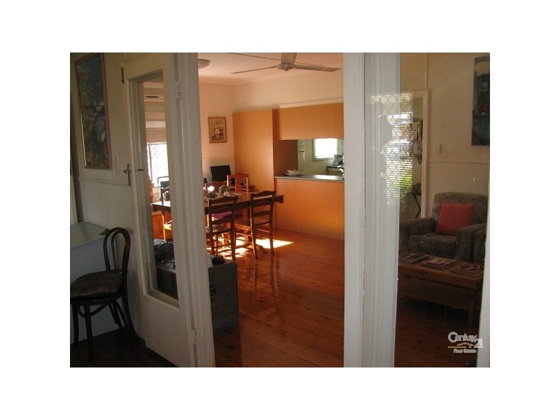 2097 Gold Coast Highway, Miami QLD 4220