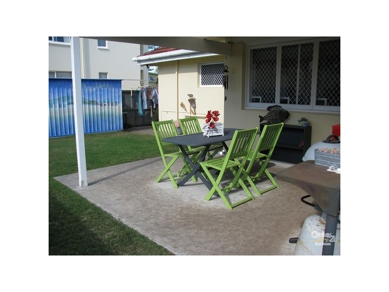 2097 Gold Coast Highway, Miami QLD 4220