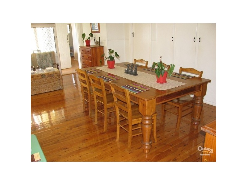 2097 Gold Coast Highway, Miami QLD 4220