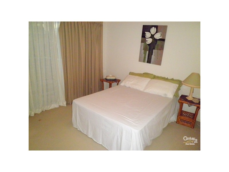 63 Riverwalk Avenue, Robina QLD 4226