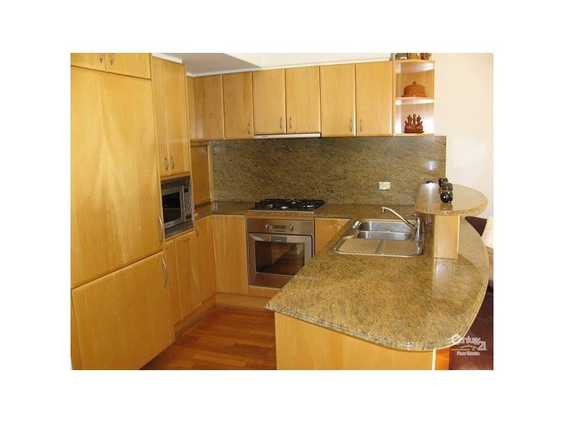 24/103 Salerno Street, Surfers Paradise QLD 4217