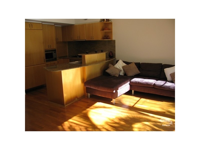 24/103 Salerno Street, Surfers Paradise QLD 4217