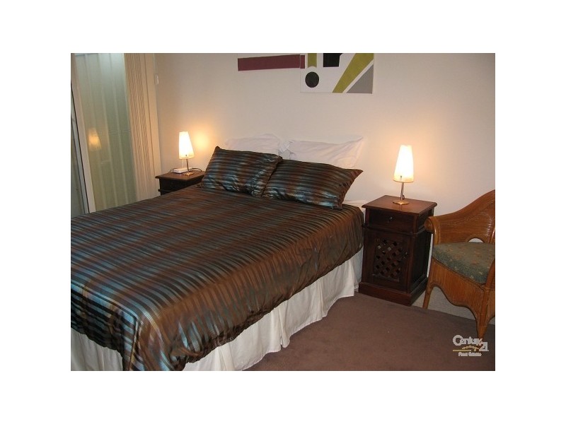 24/103 Salerno Street, Surfers Paradise QLD 4217