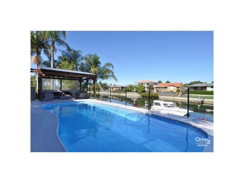 7 Firmin Court, Mermaid Waters QLD 4218