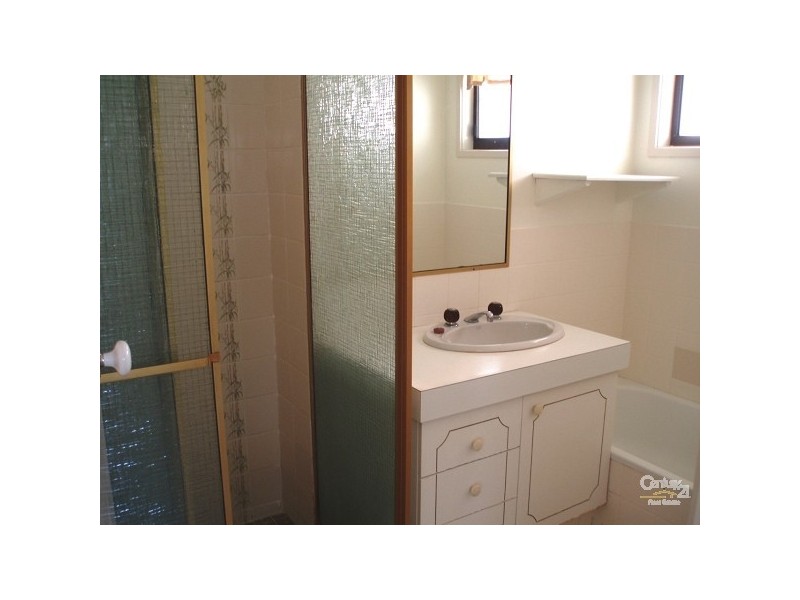 5/12 Duet Drive, Mermaid Waters QLD 4218