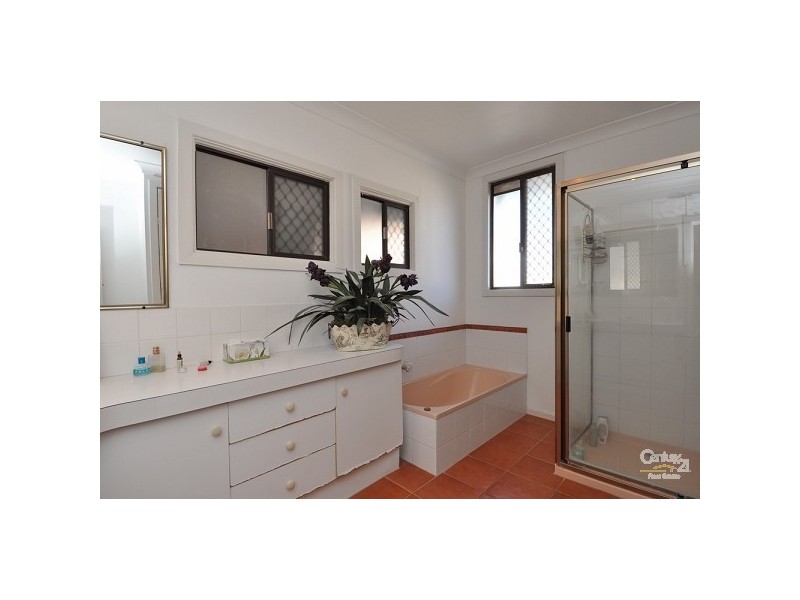 1/31 Nobby Parade, Miami QLD 4220