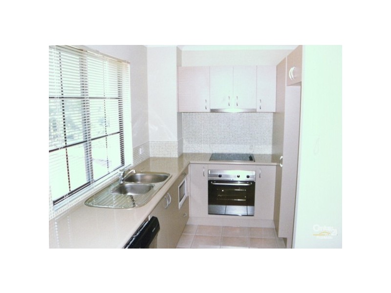 5/7 Sportsman Avenue, Mermaid Beach QLD 4218