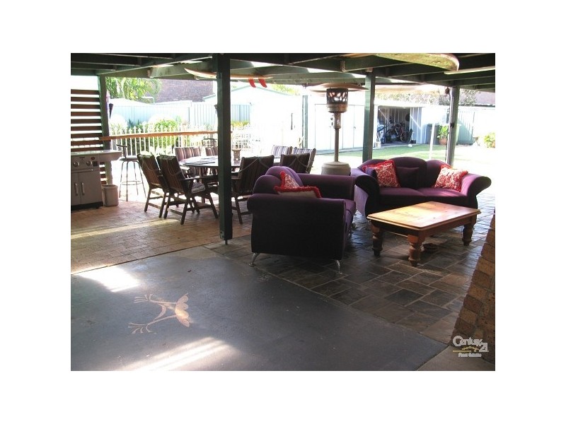 13 Tattler Way, Burleigh Waters QLD 4220