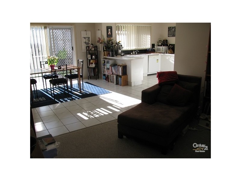 97 Chisholm Drive, Carrara QLD 4211