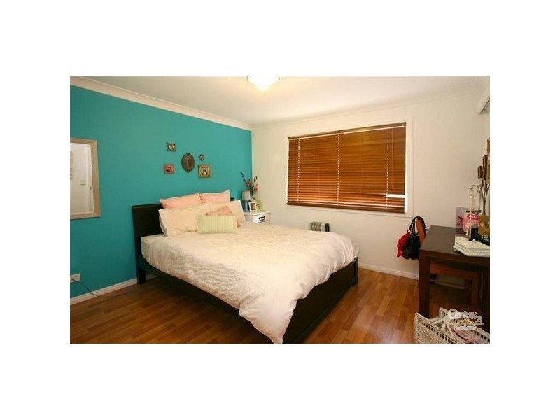 38 Santa Cruz Boulevard, Clear Island Waters QLD 4226