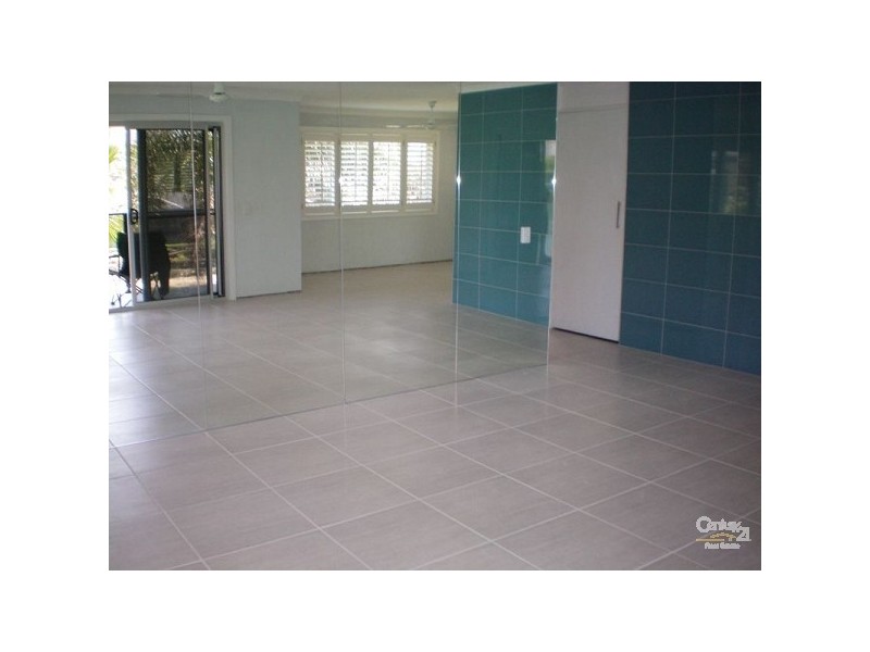 4/31 Surfers Avenue, Mermaid Beach QLD 4218