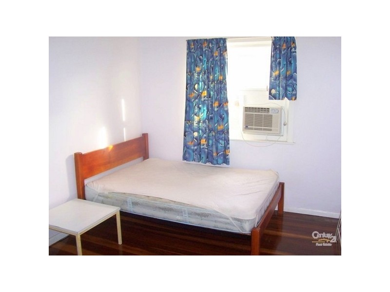 6/29 Leonard Avenue, Surfers Paradise QLD 4217