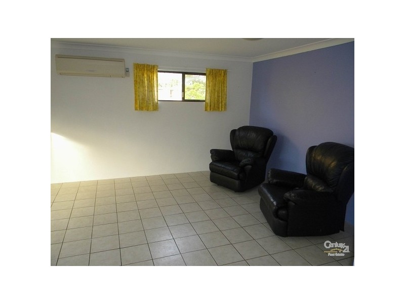 6/8 Oceanic Drive, Mermaid Waters QLD 4218