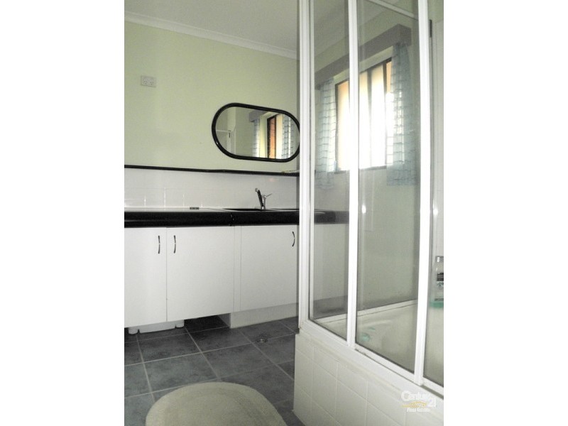 6/50 Oceanic Drive, Mermaid Waters QLD 4218