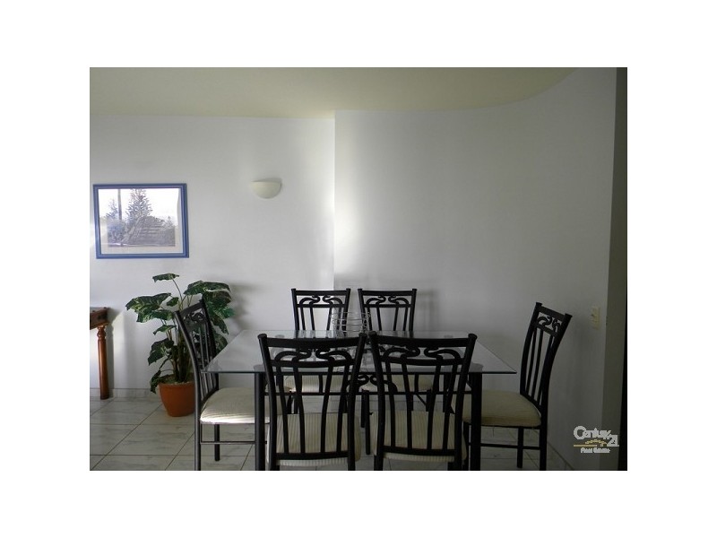 4c/18-24 Aubrey Street, Surfers Paradise QLD 4217