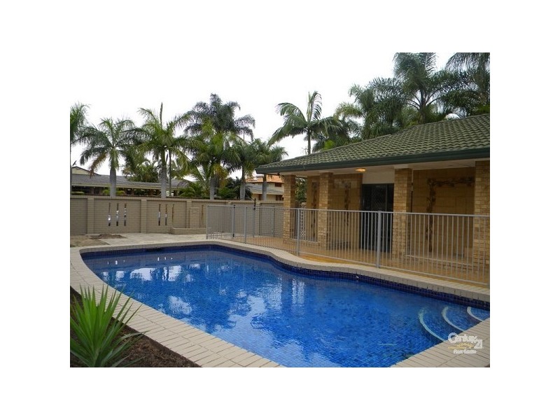 29 Witt Avenue, Carrara QLD 4211