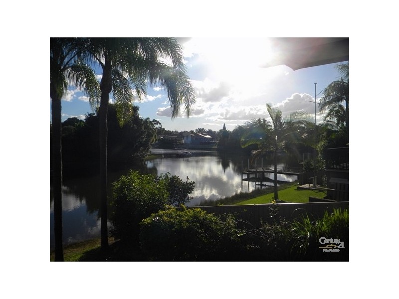 29 Witt Avenue, Carrara QLD 4211