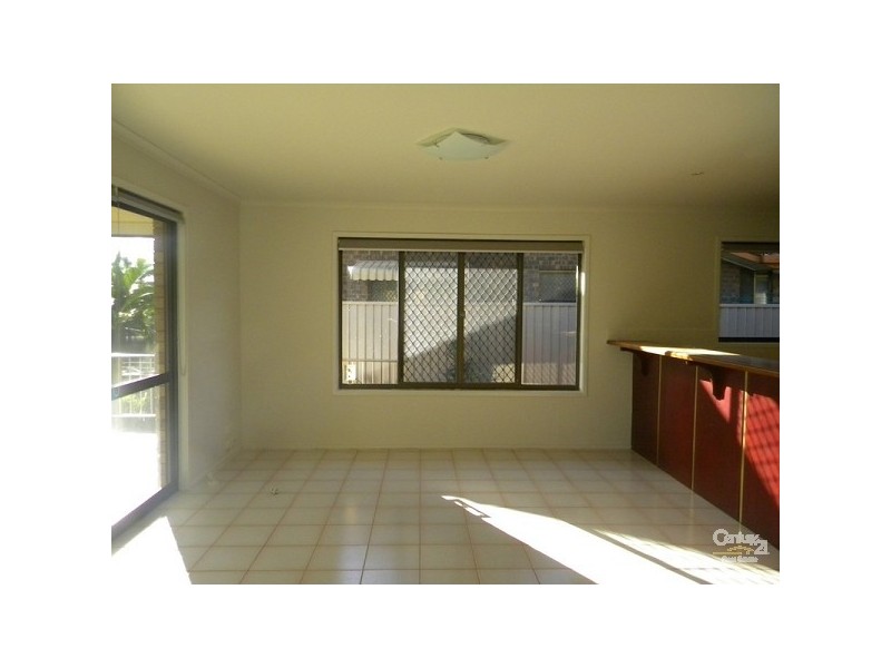 29 Witt Avenue, Carrara QLD 4211