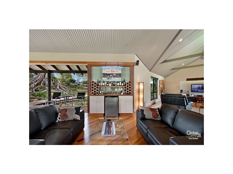 2 Stockyard Court, Tallebudgera QLD 4228