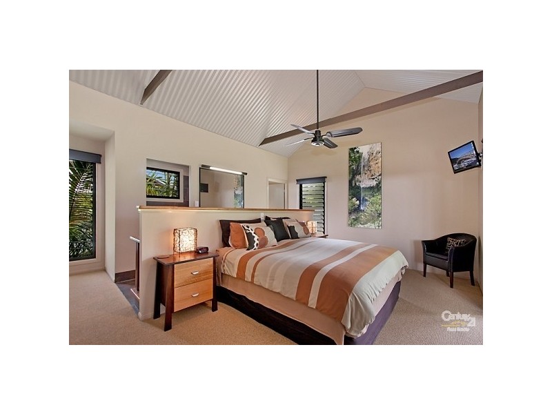 2 Stockyard Court, Tallebudgera QLD 4228